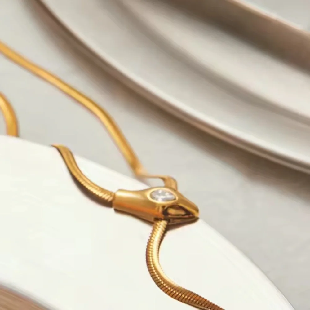 Serpentine Necklace 18K Gold Color Plated Stainless Steel - Picture 3 of 9